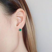 将图片加载到图库查看器，925 Sterling Silver Stud Earrings Created Nano Emerald Temperament Fashion Earring 2021 Trend Party Fine Jewelry Gift  for Women
