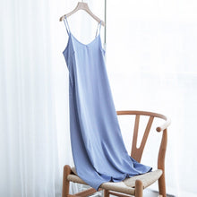 将图片加载到图库查看器，High Quality Women&#39;s Dress Summer Spaghetti Satin Long Dress Very Soft Smooth Plus Size S-4XL M30262
