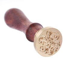 将图片加载到图库查看器，Sarah Unique Wood Handle Wax Seal Stamp Wedding Custom Greetings Envelope Seal Scrapbooking Alphabet Gift Seal Stick
