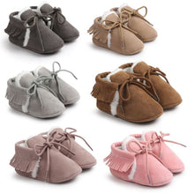 将图片加载到图库查看器，Newborn Baby Boy Girl Moccasins Shoes Fringe Soft Soled Non-slip Footwear Crib Shoes PU Suede Leather First Walker Shoes
