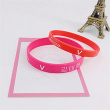 将图片加载到图库查看器，Kpop Bangtan Boys BLACKPINK JUNG KOOK JIMIN V SUGA J HOPE Wristband 2Pcs/Set Big Small Mixed Silica Gel Colored Wristband
