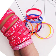 将图片加载到图库查看器，Kpop Bangtan Boys BLACKPINK JUNG KOOK JIMIN V SUGA J HOPE Wristband 2Pcs/Set Big Small Mixed Silica Gel Colored Wristband
