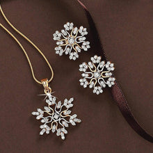 将图片加载到图库查看器，2 Pcs/set Snowflake Necklace Earrings Christmas Luxury Jewelry Accessories Christmas Valentine&#39;s Party Gifts 2020 Silver Color
