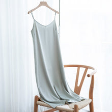 将图片加载到图库查看器，High Quality Women&#39;s Dress Summer Spaghetti Satin Long Dress Very Soft Smooth Plus Size S-4XL M30262
