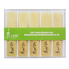 将图片加载到图库查看器，10pcs LADE E-Flat Alto Saxophone Reed with Transparent Case Strength 2.5
